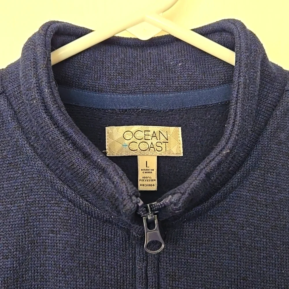 Navy‎ Blue Vest
